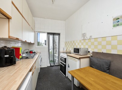 Franklin Road, 68, Flat 2-011