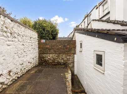 Pevensey Road, 1a-015