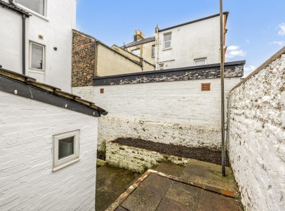 Pevensey Road, 1a-017